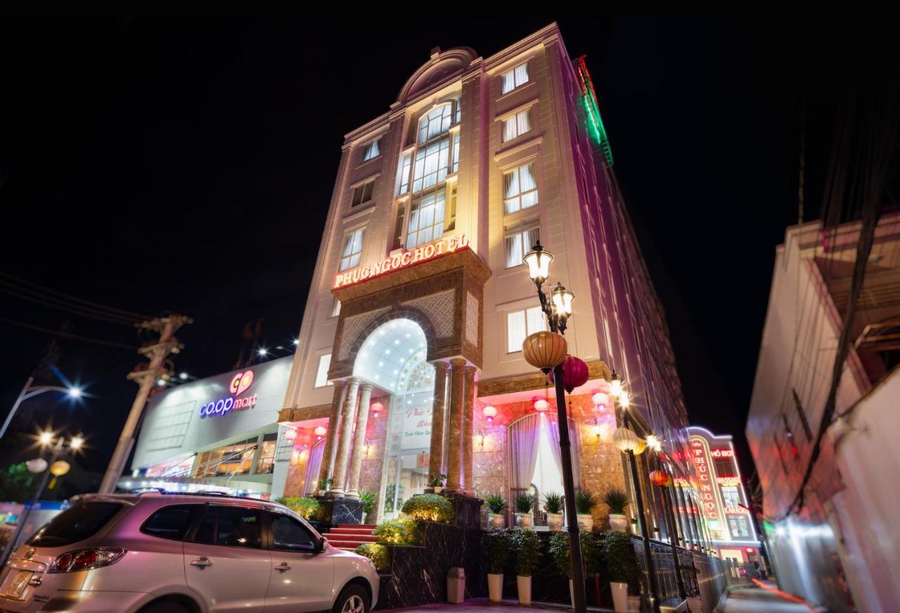 Phuc Ngoc Hotel Rach Gia Esterno foto
